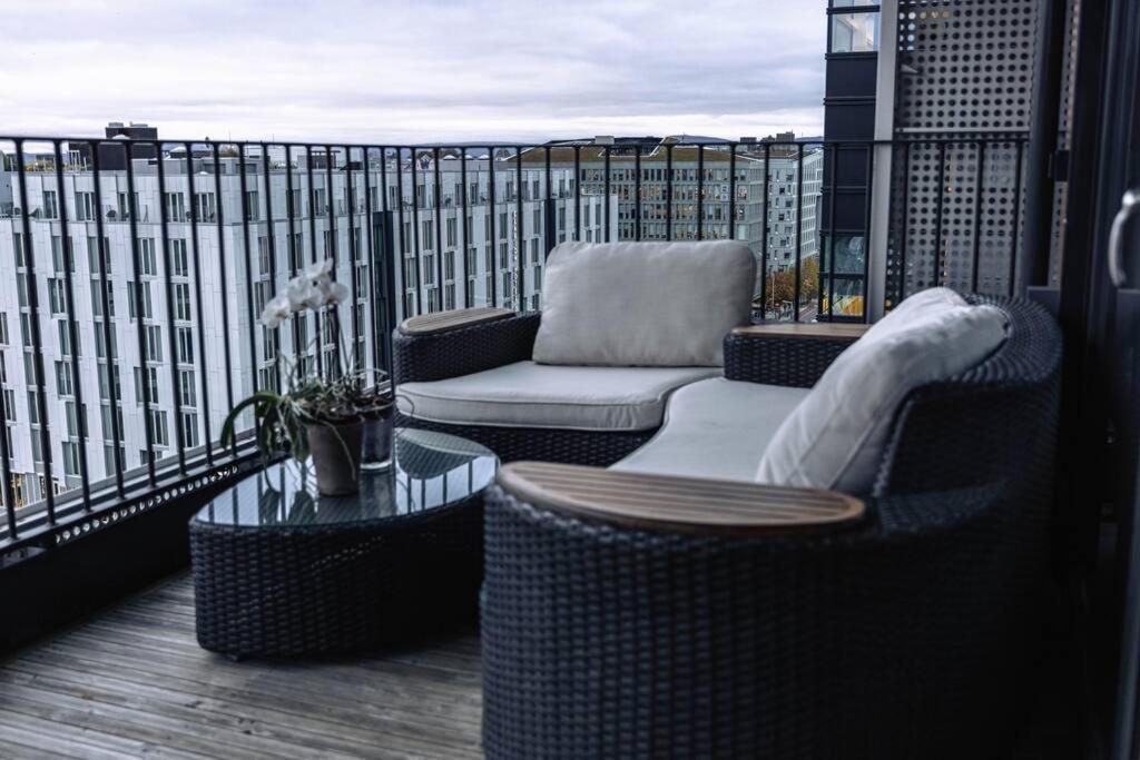 Modern 3Bed Room Sea View Apartment @ Oslo Barcode Eksteriør bilde