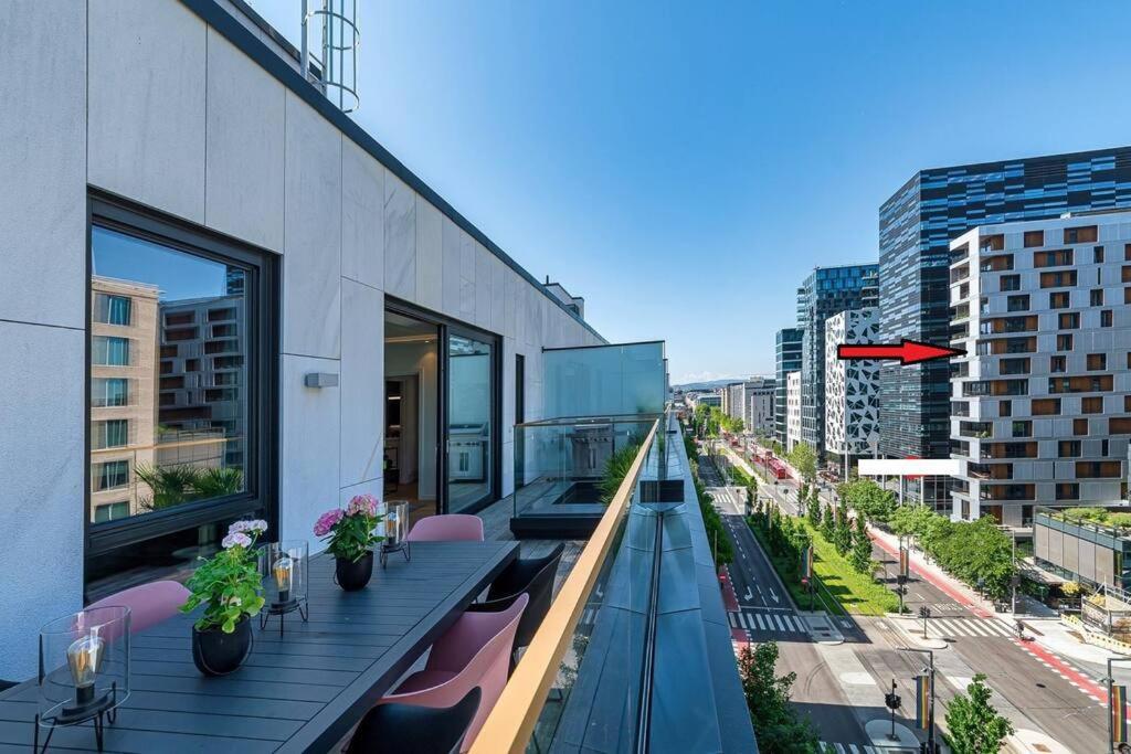 Modern 3Bed Room Sea View Apartment @ Oslo Barcode Eksteriør bilde