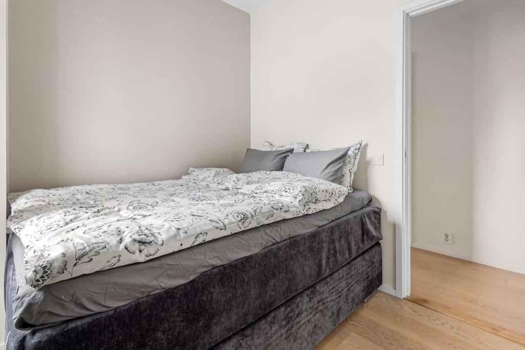 Modern 3Bed Room Sea View Apartment @ Oslo Barcode Eksteriør bilde
